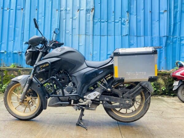 Yamaha FZ 25 - S Saddle Stay and Top Rack Combination - Image 4