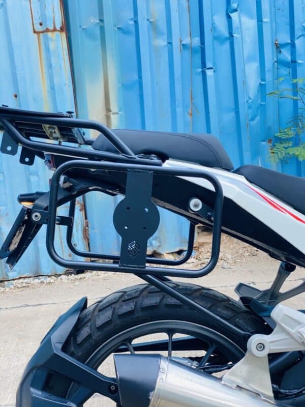 Benelli TRK 251 Saddle Stay (No Top Rack)