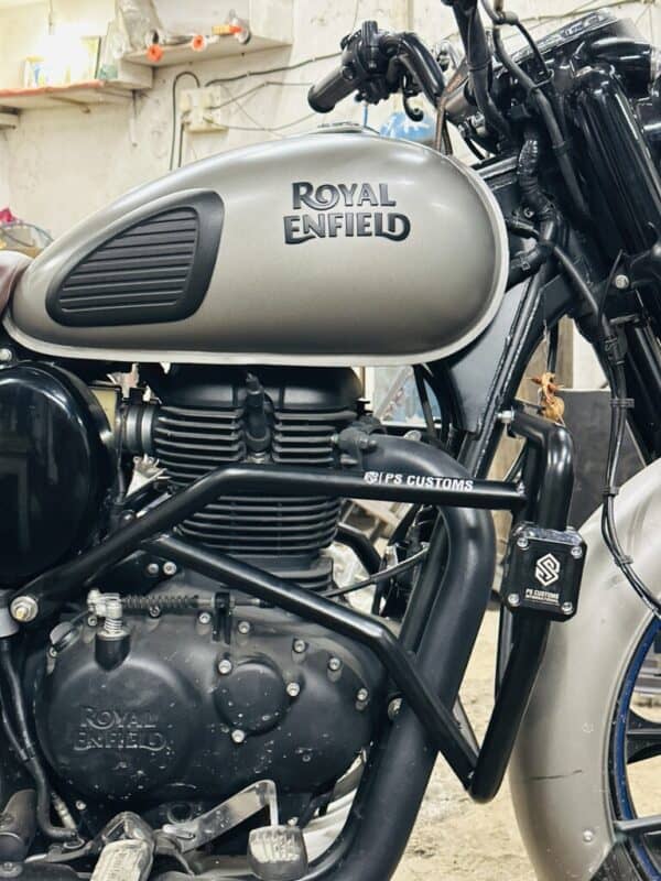 Royal Enfield Meteor 350 & Classic 350 / Reborn Crash Guard with Slider (bs6) - Image 7